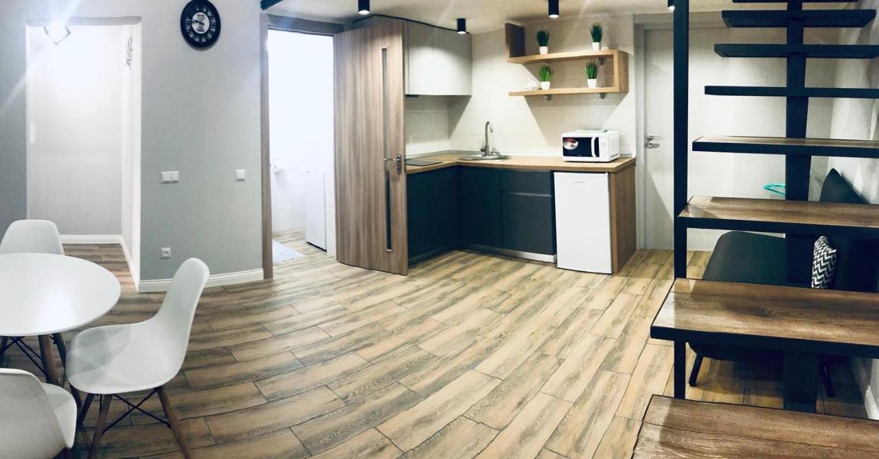 Апартаменты На Троицкой Odesa Exterior foto